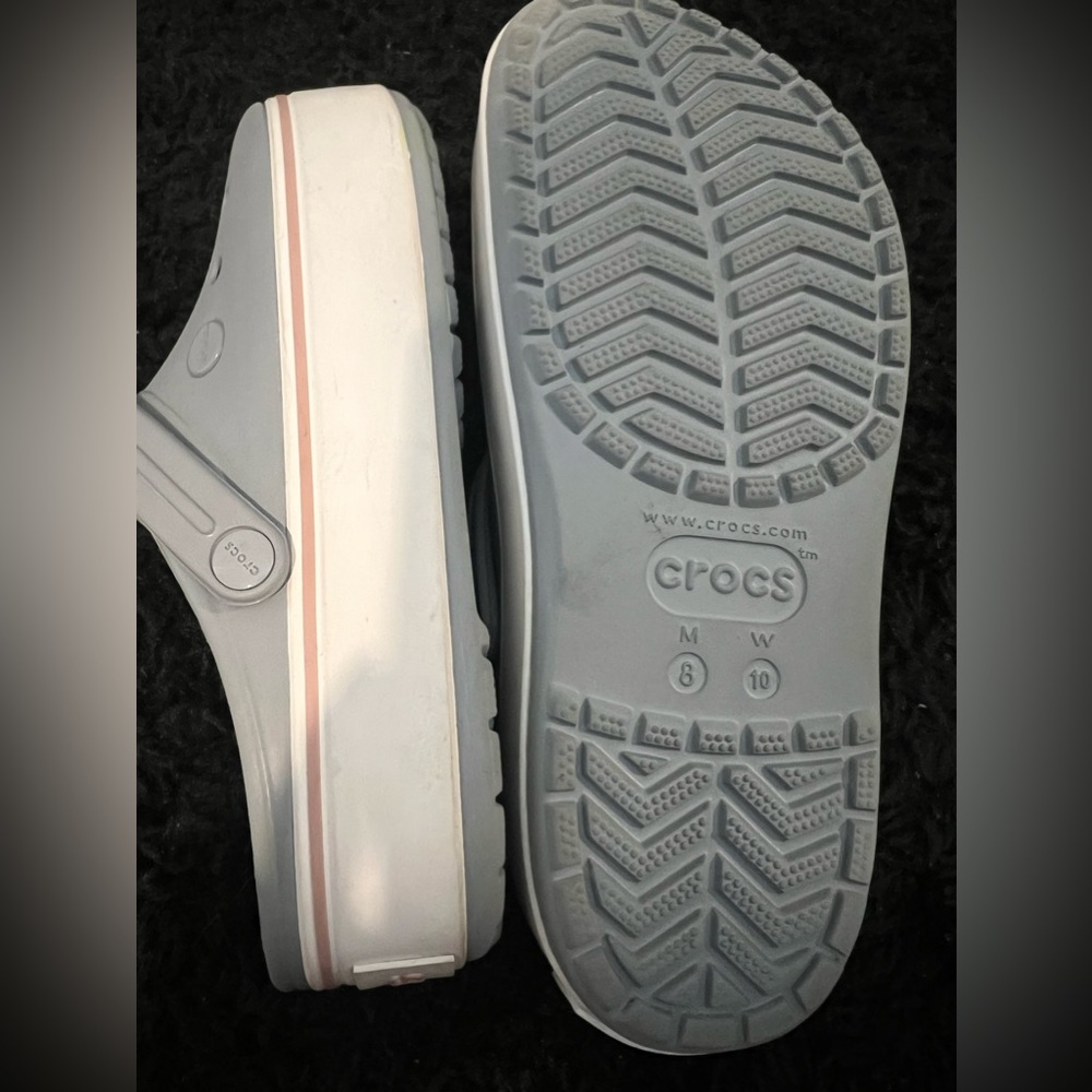 Platform Crocs - Picture 3 of 3